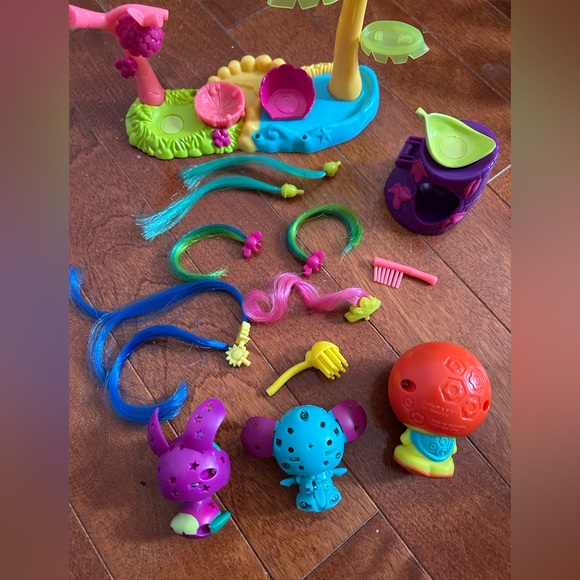 Zoobles Assorted Toy Set - Picture 3 of 6